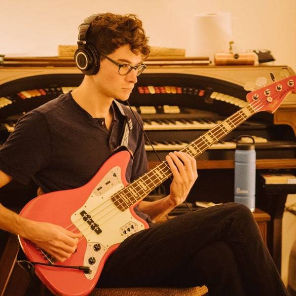 Joel Stratton Program Coordinator / Guitar / Bass